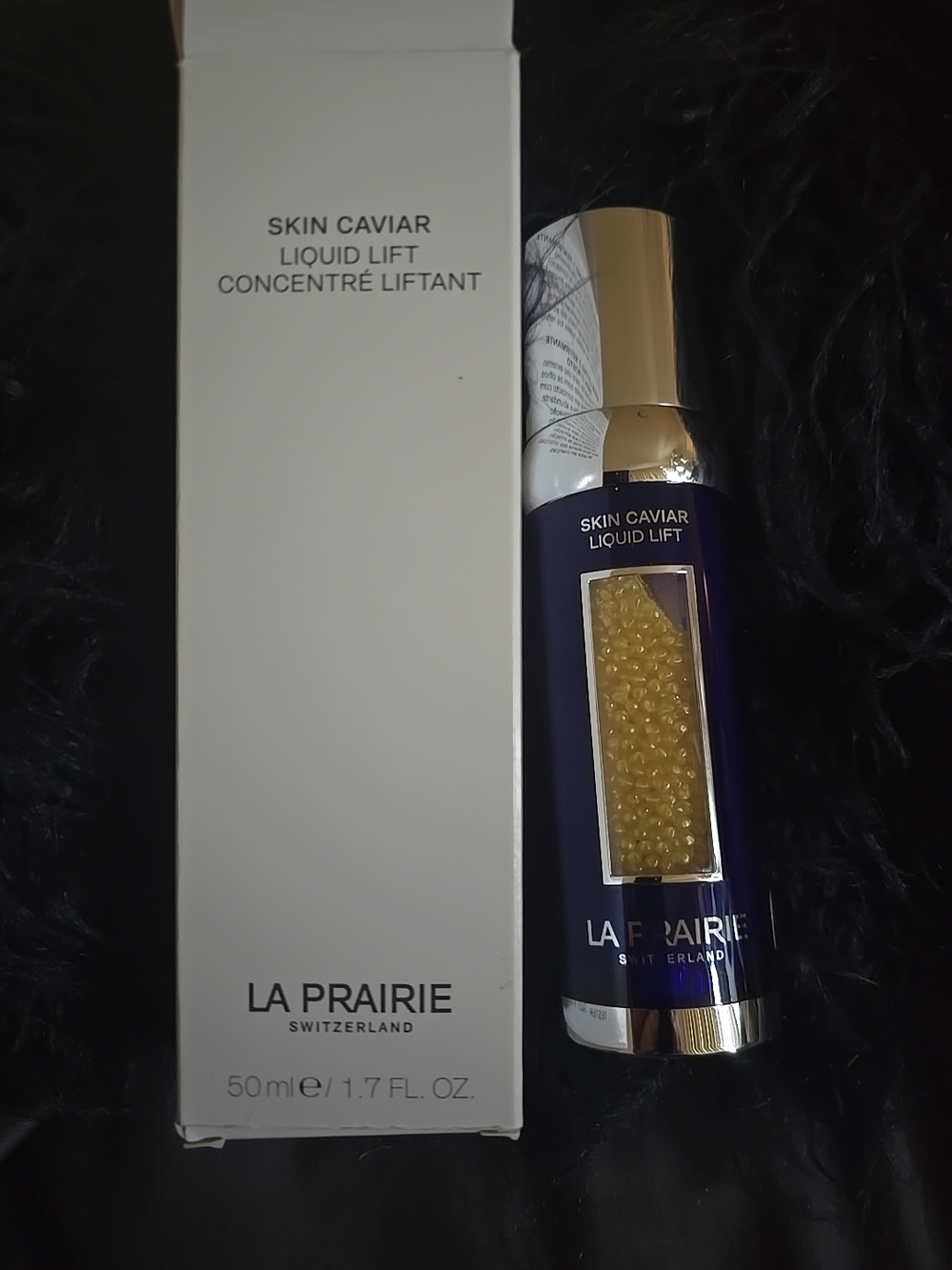 La Prairie Skin Caviar Serum - Navy & Gold Accents
